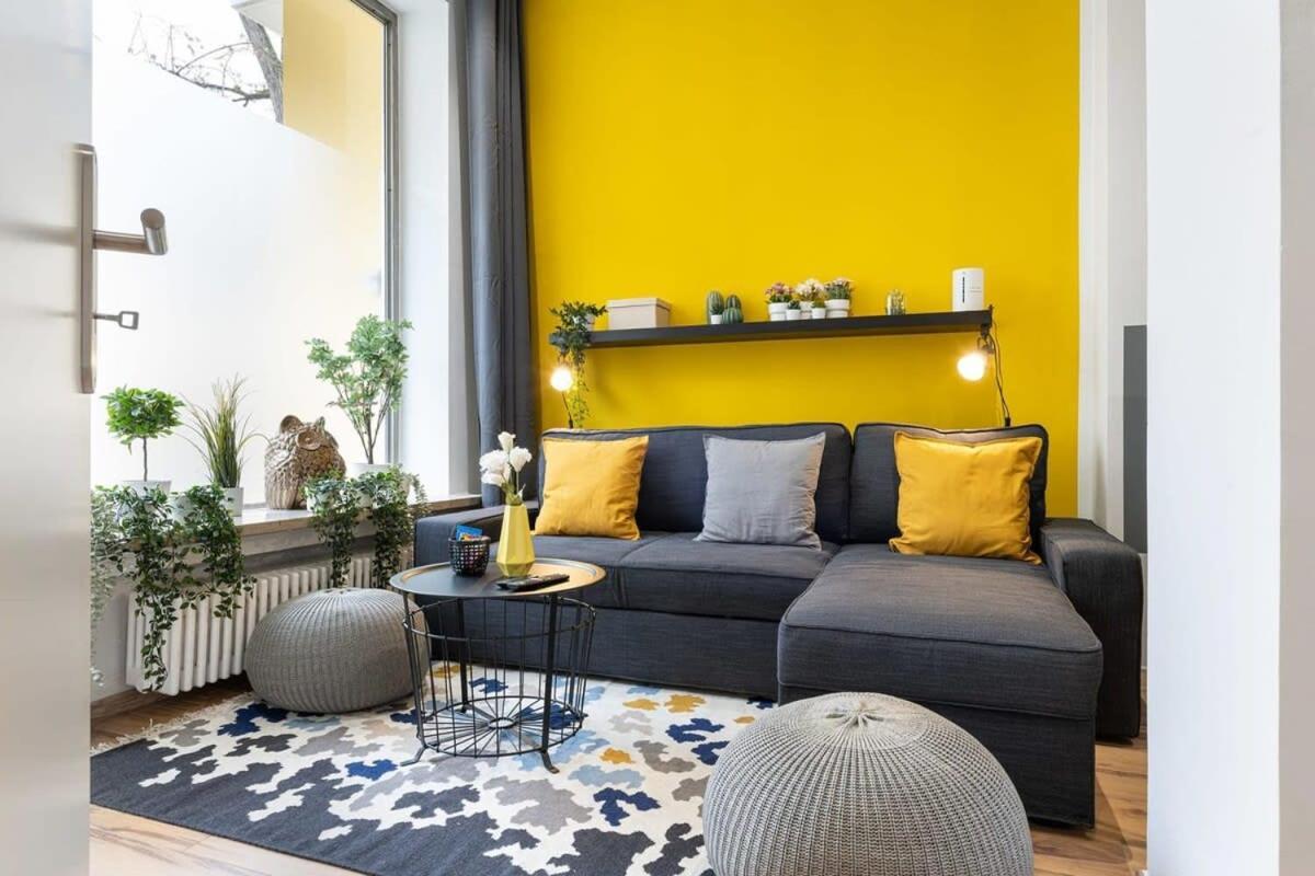 Big Central Apartment Near Rotkreuzplatz With 3 Bedroom For 12 Pax München Exteriör bild